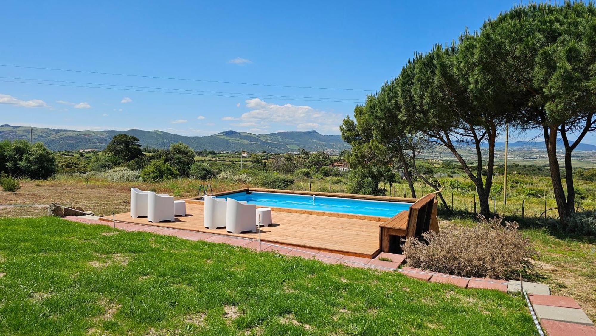 Villa Jolies Viddalba Exterior foto